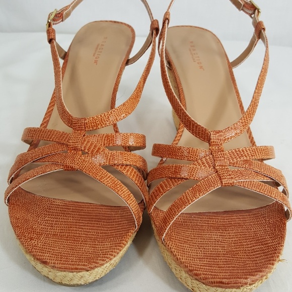 Kenneth Cole Reaction Wedge Sandals Orange HEEL - Picture 3 of 8